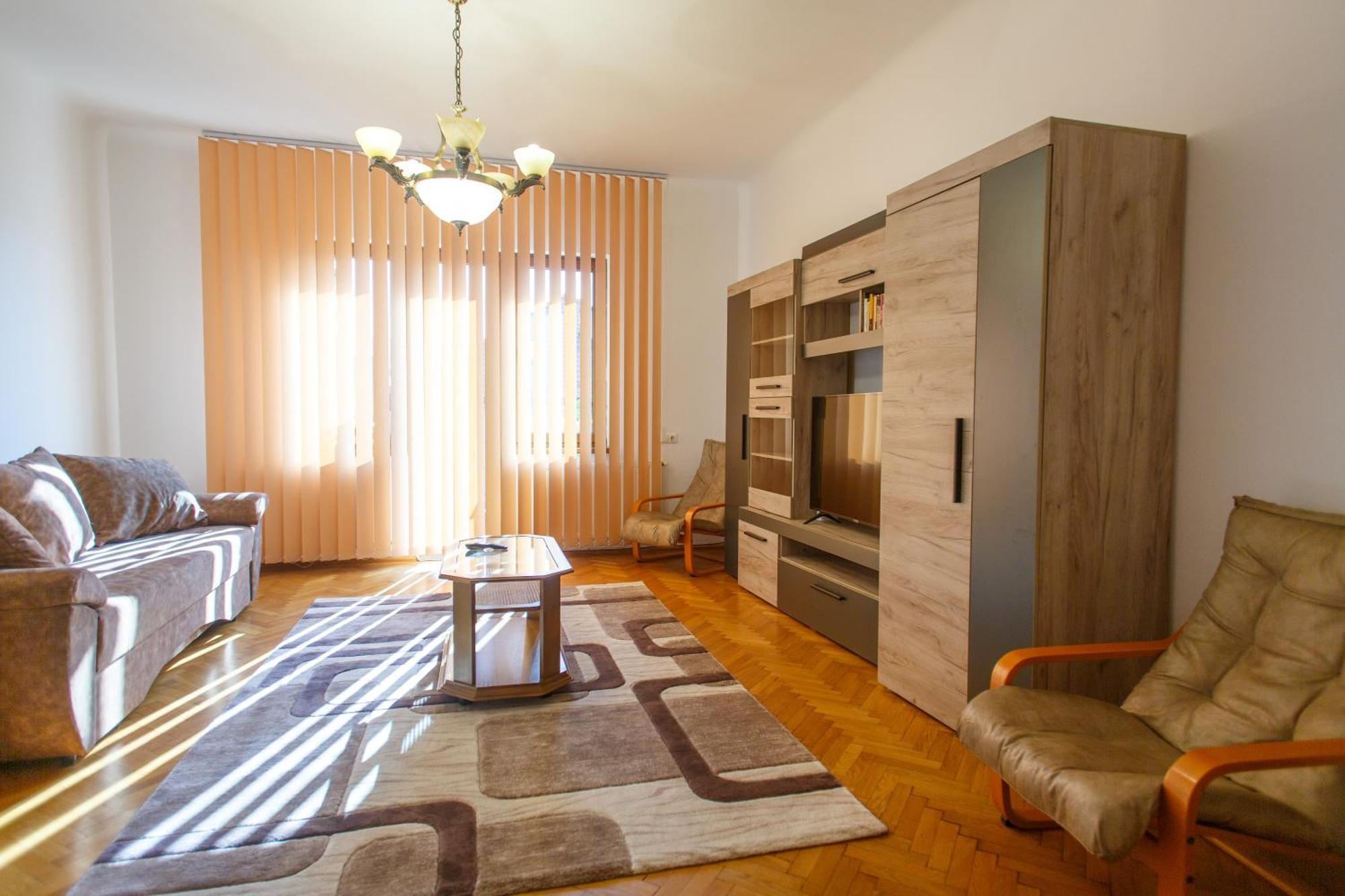 Barok Appart Brasov Luaran gambar